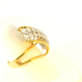 Load image into Gallery viewer, Pear-Shaped Diamond Daimond Studded Ring