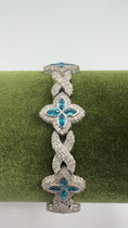 Load image into Gallery viewer, SIlver Floral Infinity Link Bracelet
