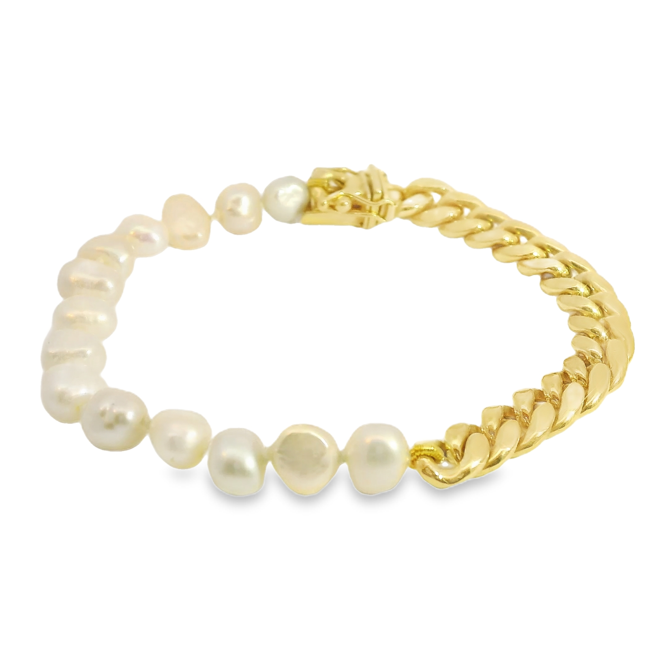 Pearl and Cuban Link Gold Bracelet