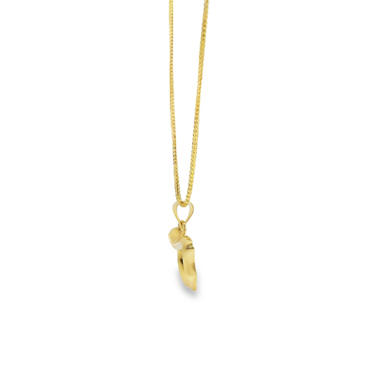 Chai (חי) Gold Pendant