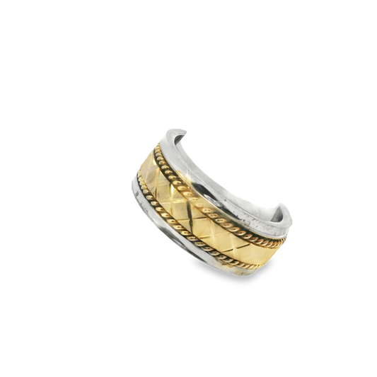 Two-Tone Spinner Ring