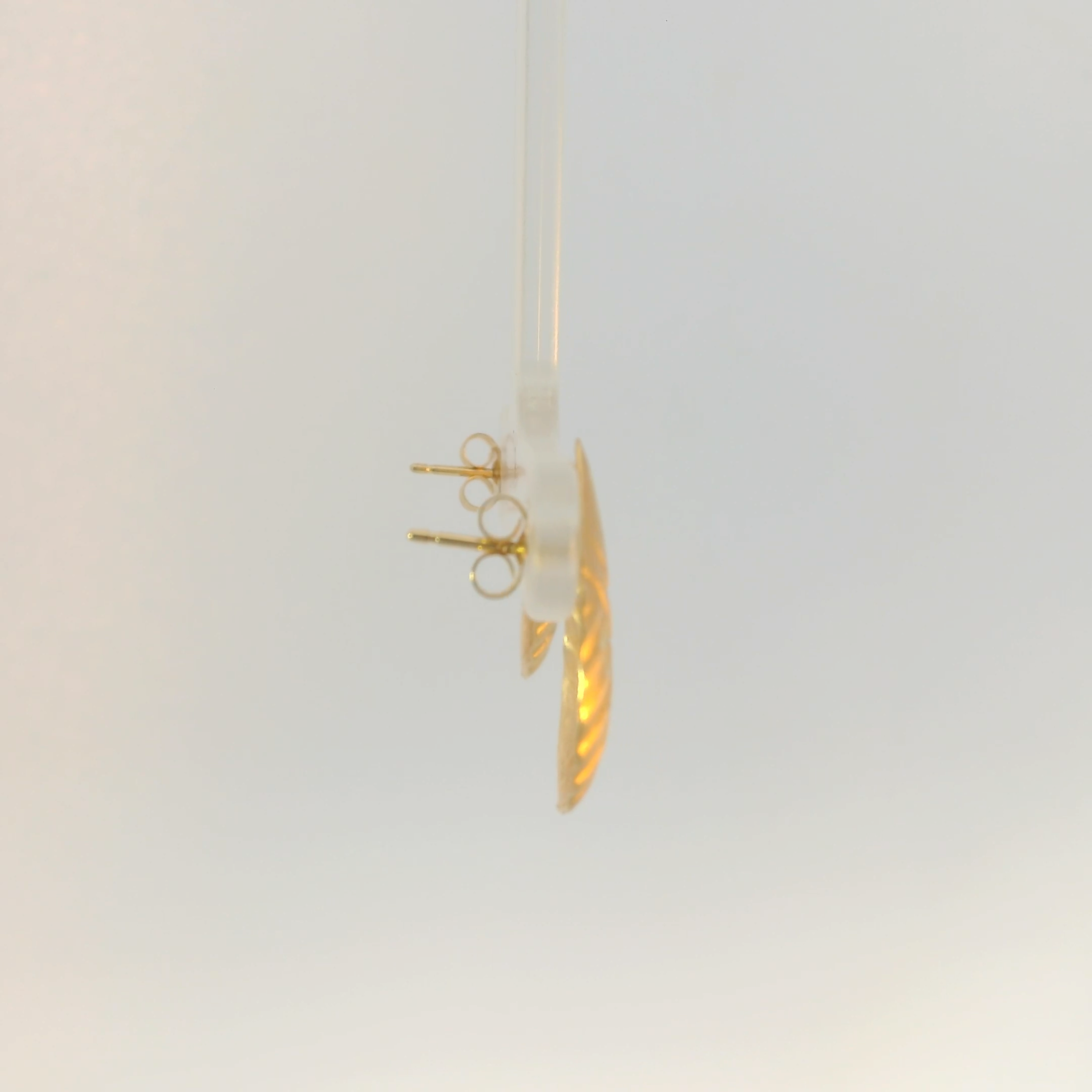 Elegant Gold Teardrop Earrings