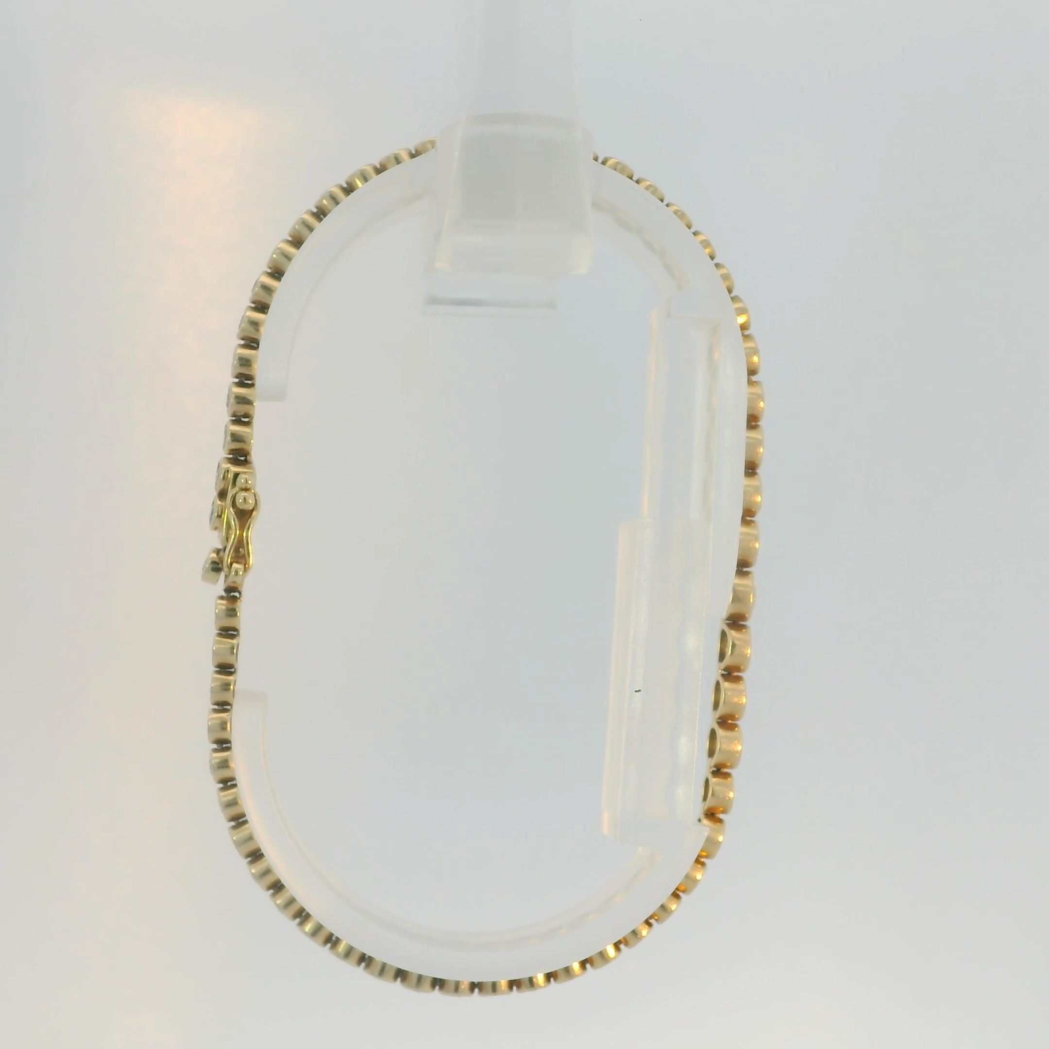 Bezel Set Gold Diamond & Bracelet