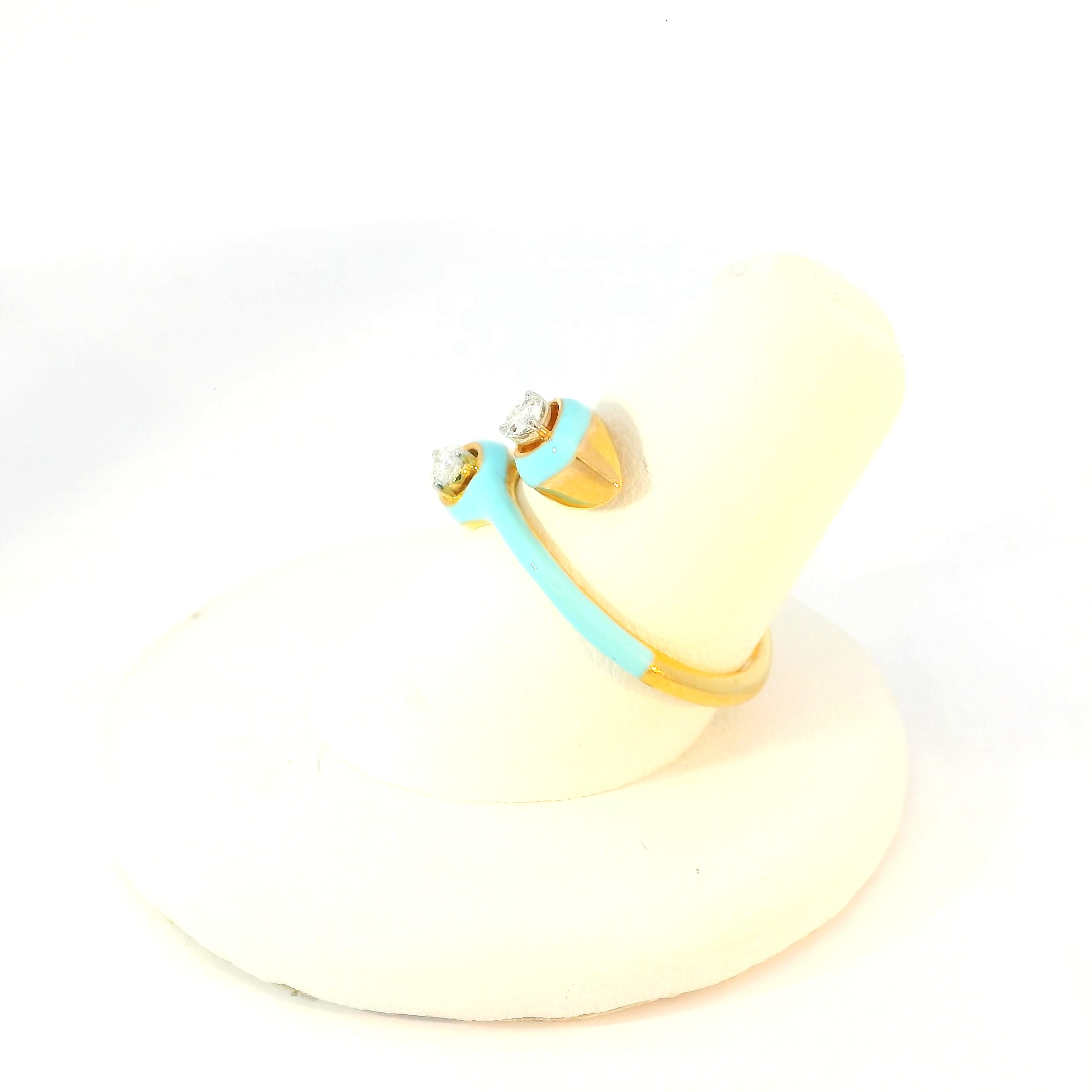 Turquoise Enamel & Pear shape Diamond Gold Ring