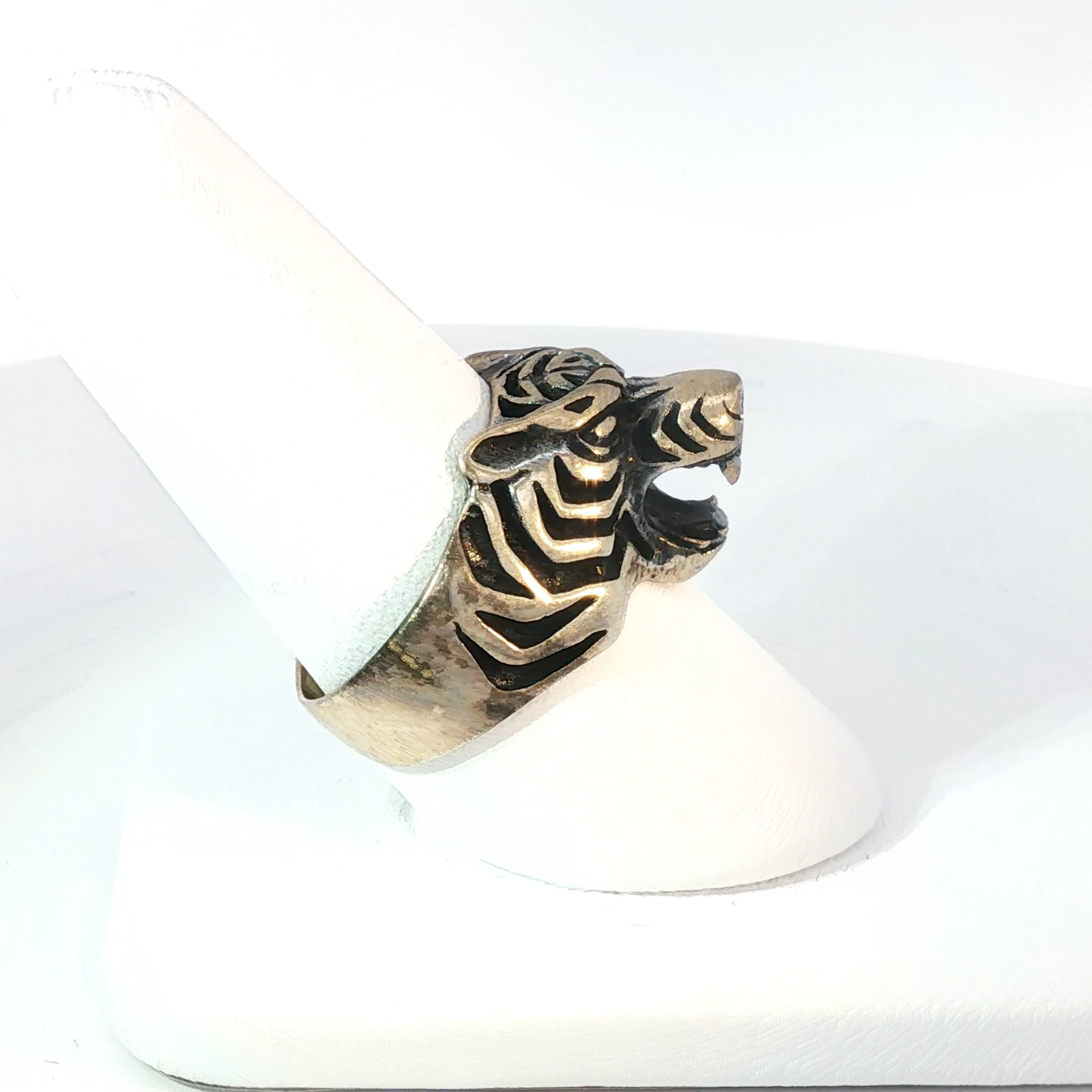 Sterling Silver Tiger Head Signet Ring