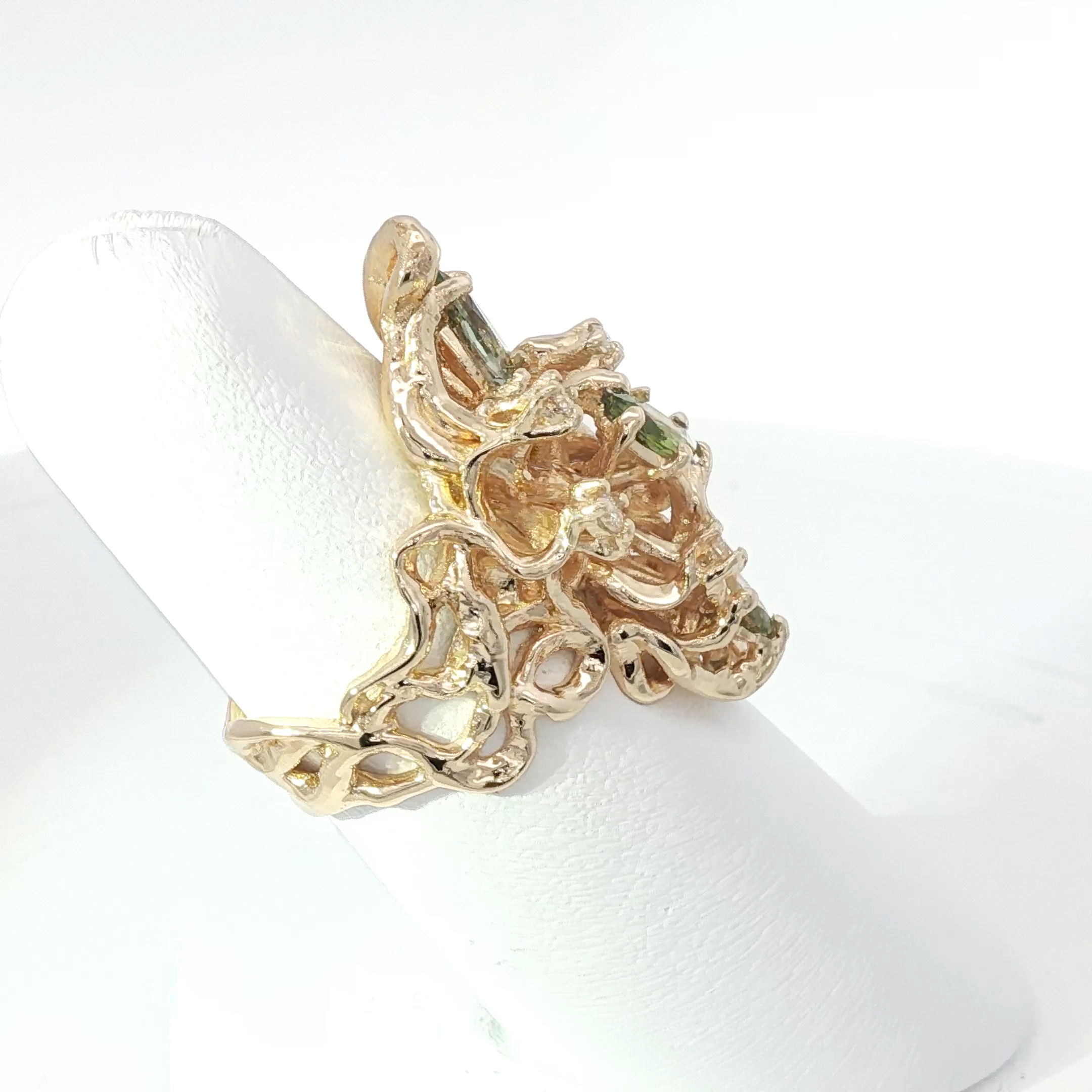 Yellow Gold Cocktail Ring with Multi-Shaped Sapphires