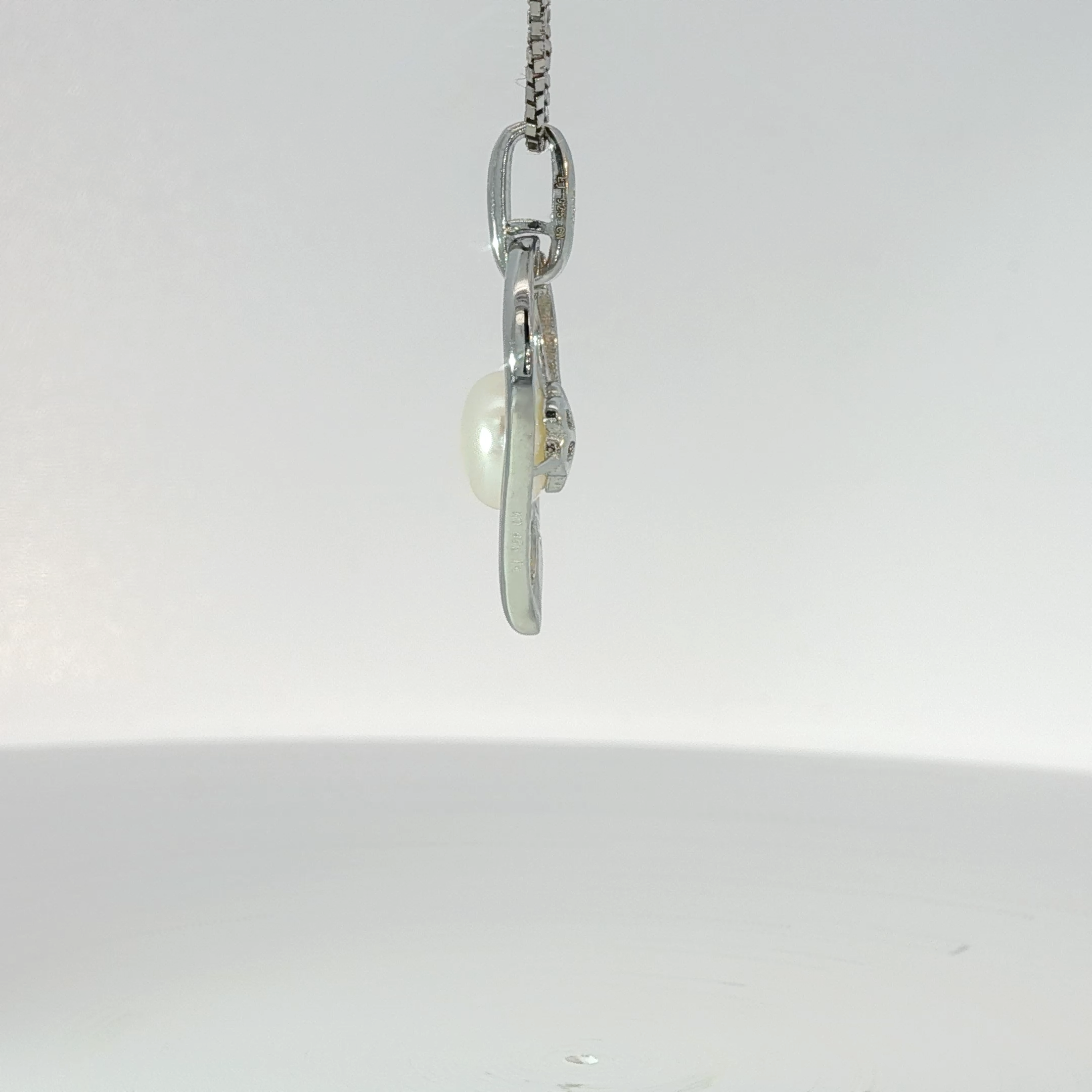 Silver Pearl Heart Pendant Necklace