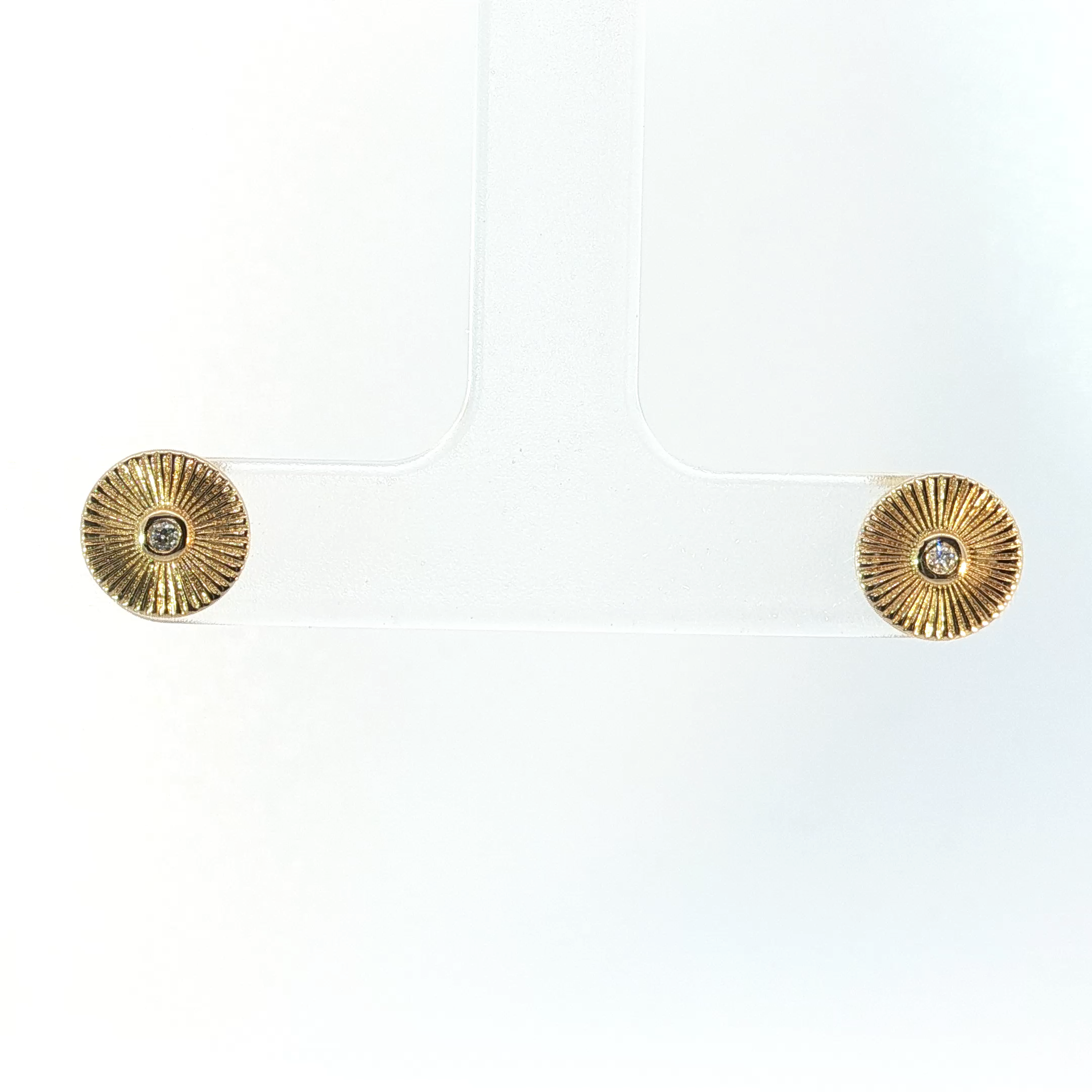 Stud Earrings with Round Brilliant Cut Diamond