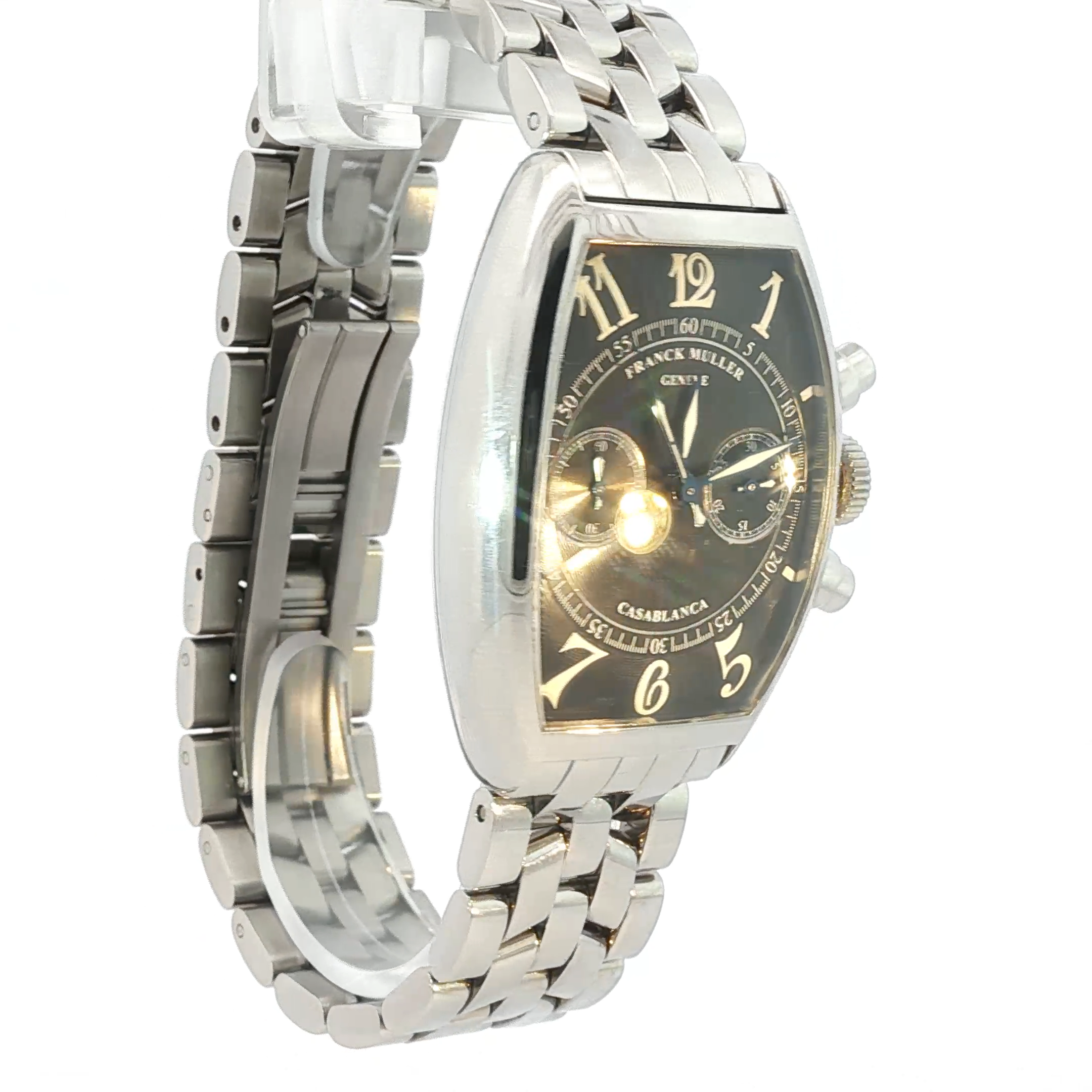 Sophisticated Silver Wristwatch with Black Dial