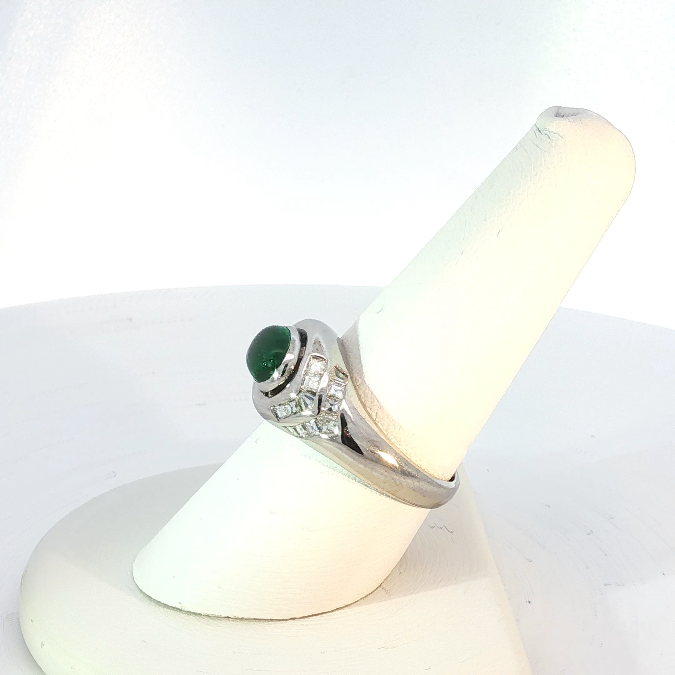 Emerald White Gold Cocktail Ring