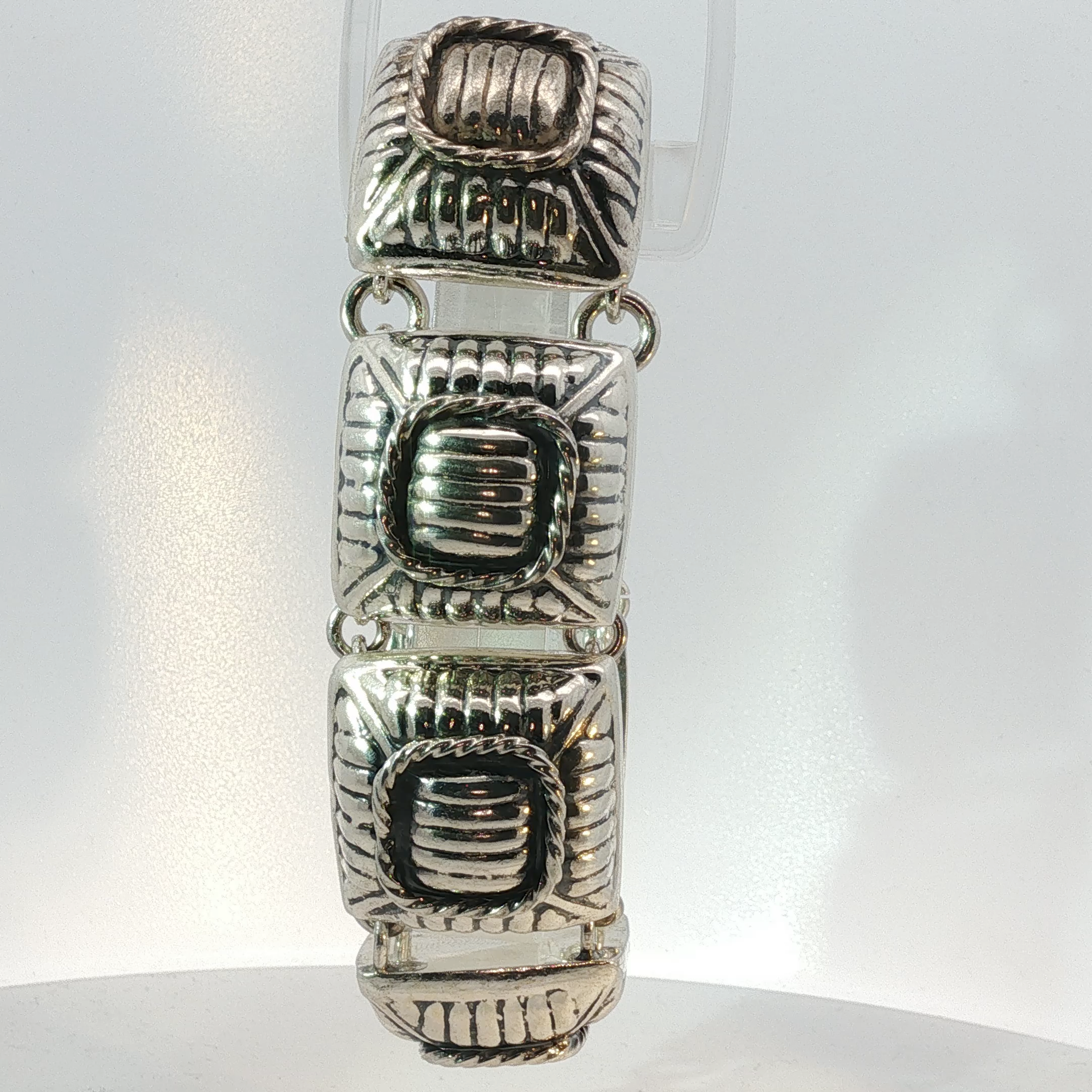 Textured Square Link Chain Bracelet in Silver