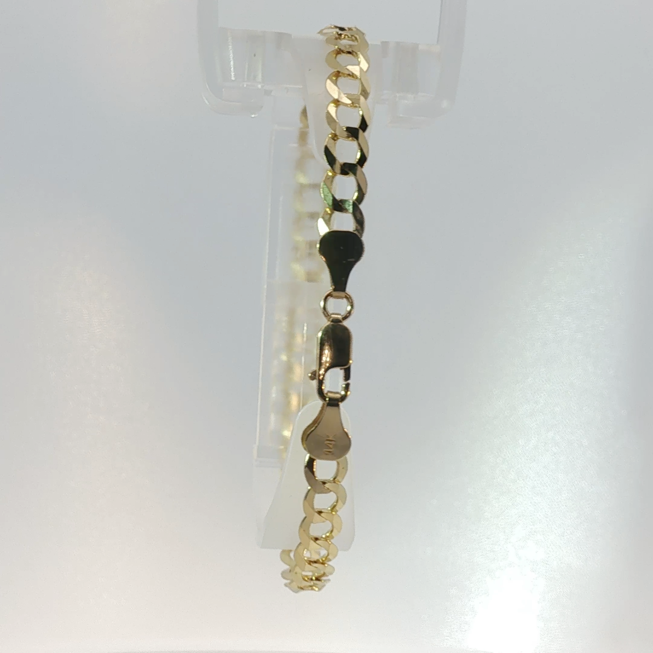14K Yellow Gold Curb Link Chain Bracelet