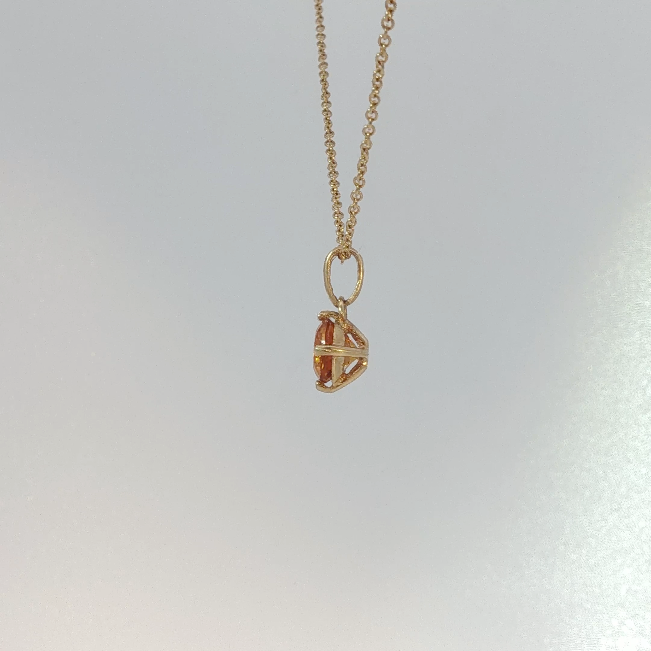 Round Citrine Solitaire Pendant Necklace in Yellow Gold