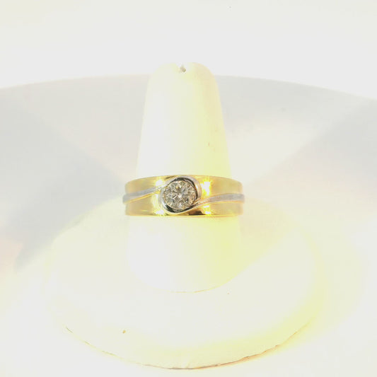 Gold and Diamond Ring